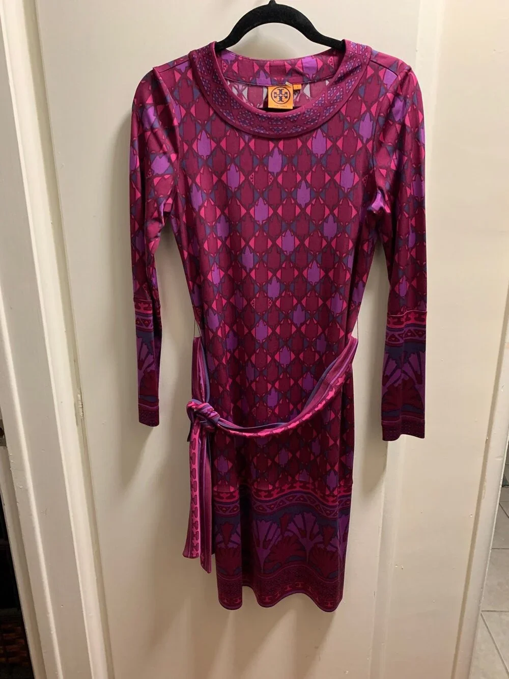 Women’s Tory Burch purple pink print scoop neck 100% silk dress size small